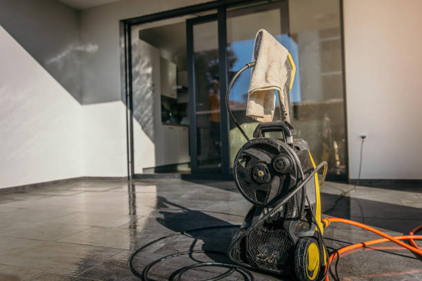 Best Sign and Awning Cleaning  in Lamar, TX